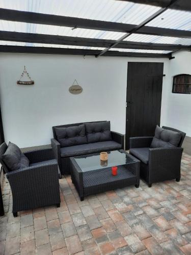 Neuenburg House | Bei Heike