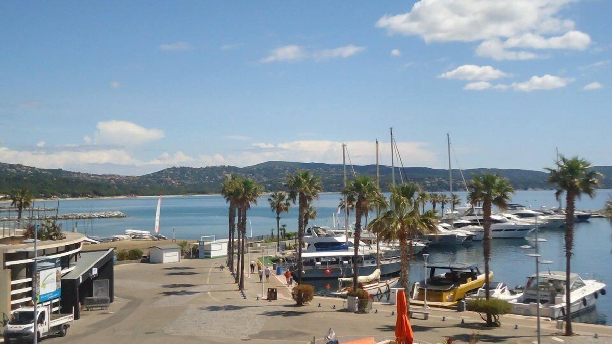 Cavaliere Apartment | Bel appartement face mer 100m plages WIFI