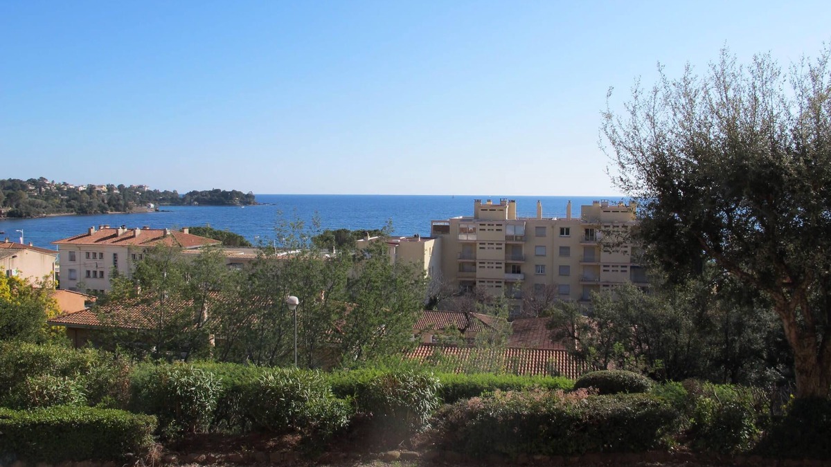 Agay Apartment | Bel appartement 3 pièces proche de la mer et de toutes commodités