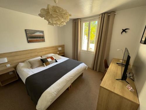Aigues-Mortes Medieval City Apartment | Bel Appartement Terrasse 4 Étoiles Intra Muros