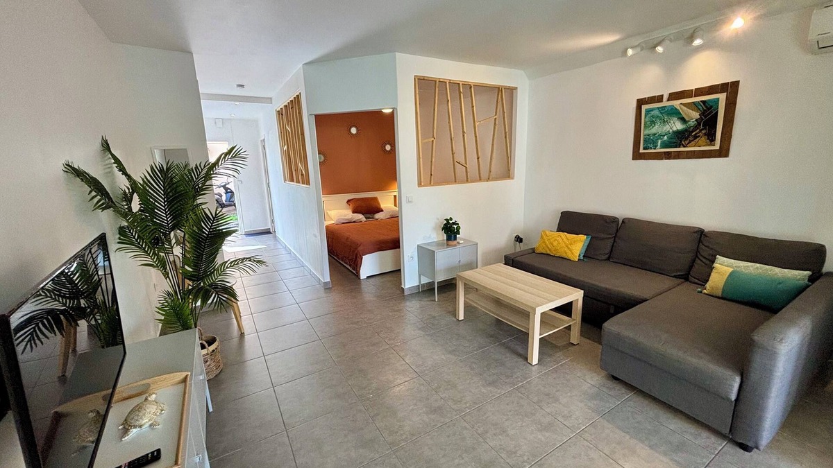 Nettle Bay Apartment | Bel Appartement Tout Équipé en Rez-de-jardin, Dans une Résidence Avec Piscine!