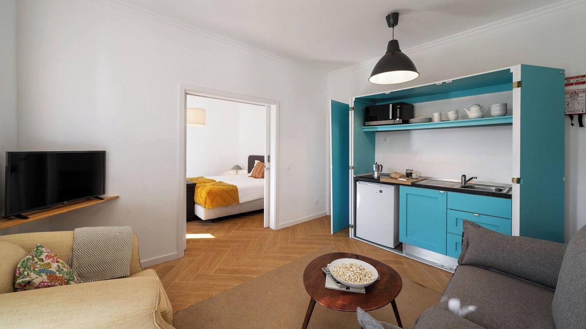 Old Town Apartment | Bela de Santiago II