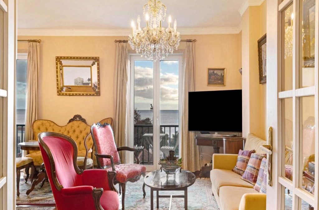 Old Town Apartment | Bela Sao Tiago 36