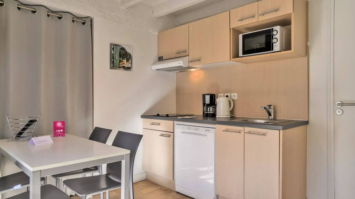 Balaruc-les-Bains Apartment | Belambra Clubs and Residence Balaruc-les-Bains - Les Rives De Thau - Classic Duplex Bungalow 1 Bedroom 2 People Terrace