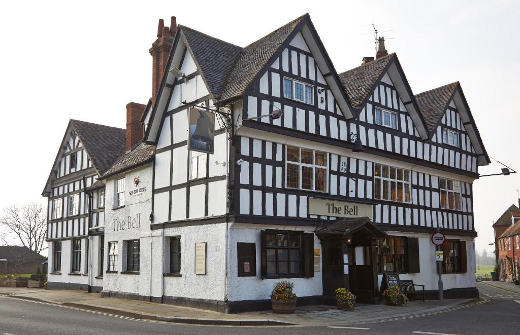 Tewkesbury Hotel | Bell Hotel by Greene King Inns