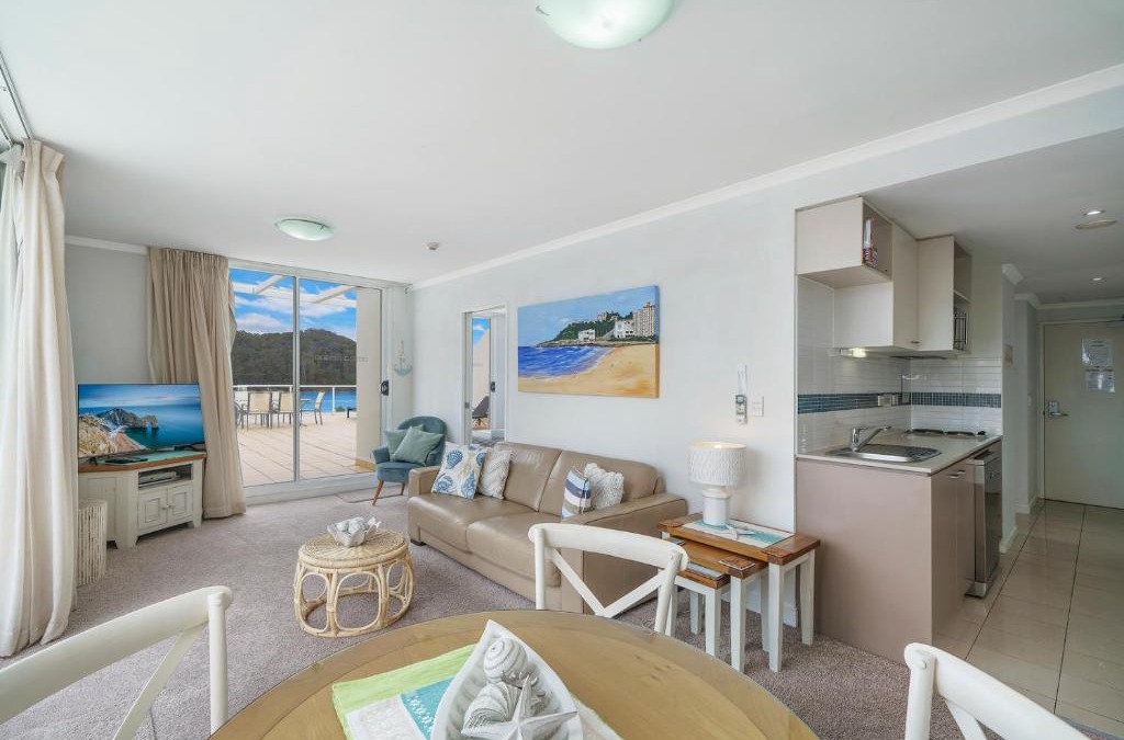 Ettalong Beach House | Bella Mare - 2 Bedroom Ocean View Terrace Apt