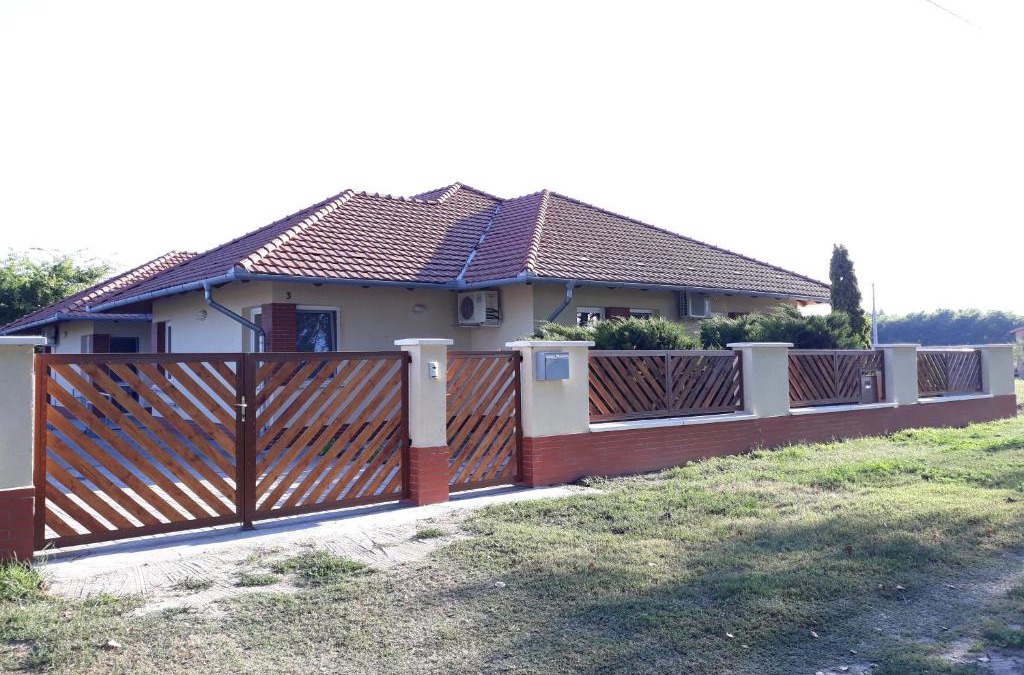 Morahalom House | Bella Vendégház Mórahalom