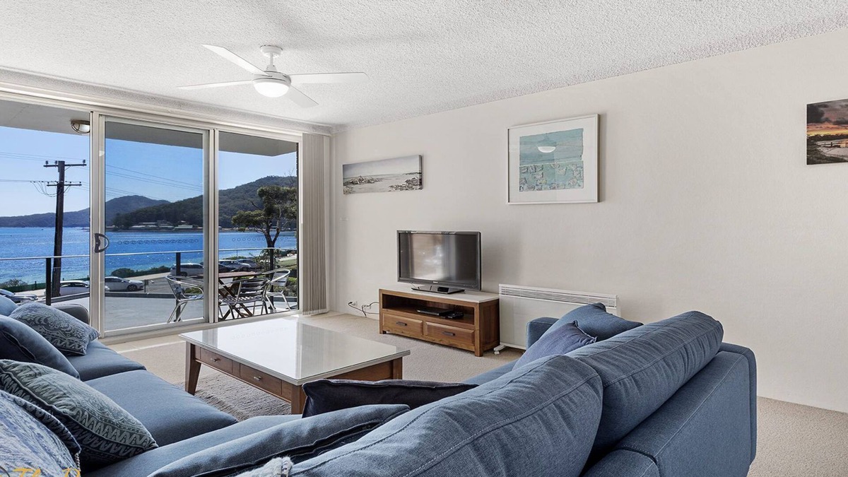 Shoal Bay Apartment | Bella Vista Unit 4 - Shoal Bay Beach across the road