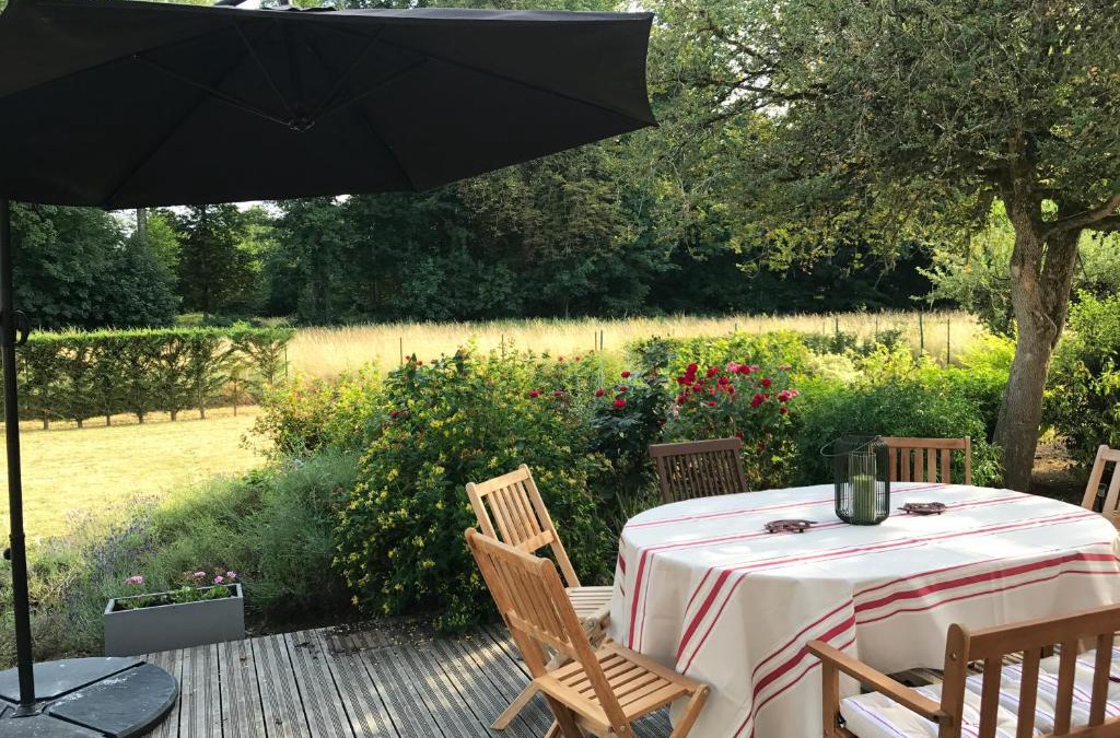 Ardentes House | Belle Dépendance du Château le Parc avec sa piscine