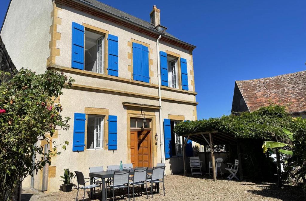 Pierrefitte-sur-Loire House | Belle maison familiale en campagne avec terrasse et jardin - FR-1-489-387