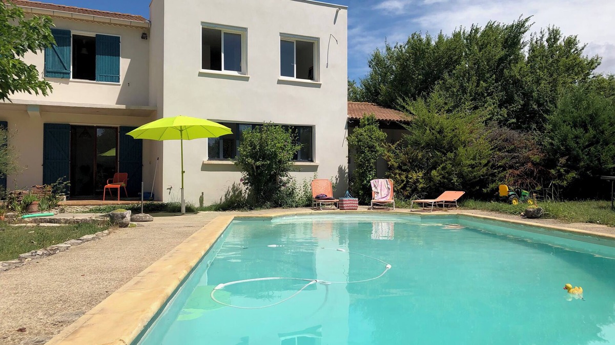 Ners House | Belle Maison Tranquille Avec Piscine et Jardin