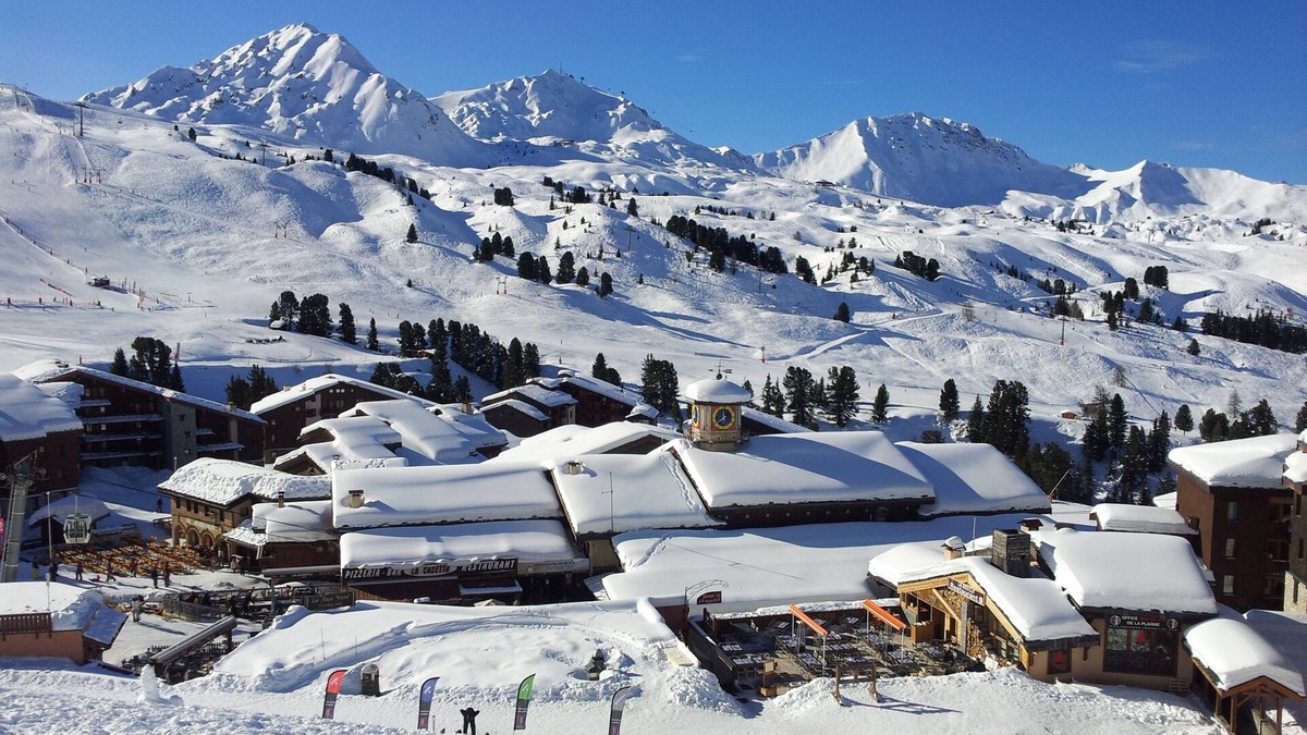 Belle Plagne Apartment | BELLE PLAGNE, cosy 2 rooms, skis on/cleaning and covered parking included !