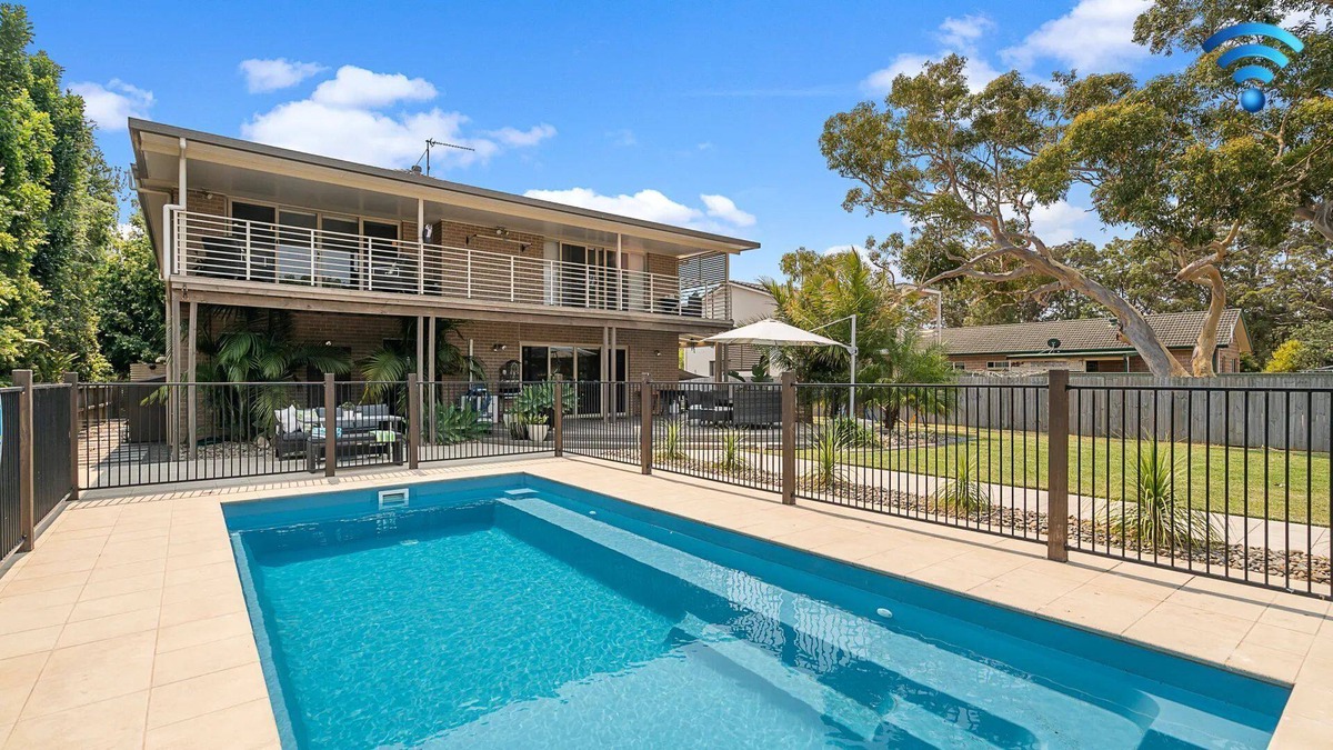Callala Bay House | Belle View – Pay 2 Stay 3