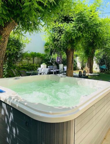 Estanove Villa | Belle villa à 5 mn du centre avec grd jaccuzy