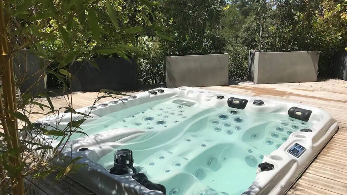 Montferrier-sur-Lez Villa | Belle Villa Spacieuse Avec Piscine et spa