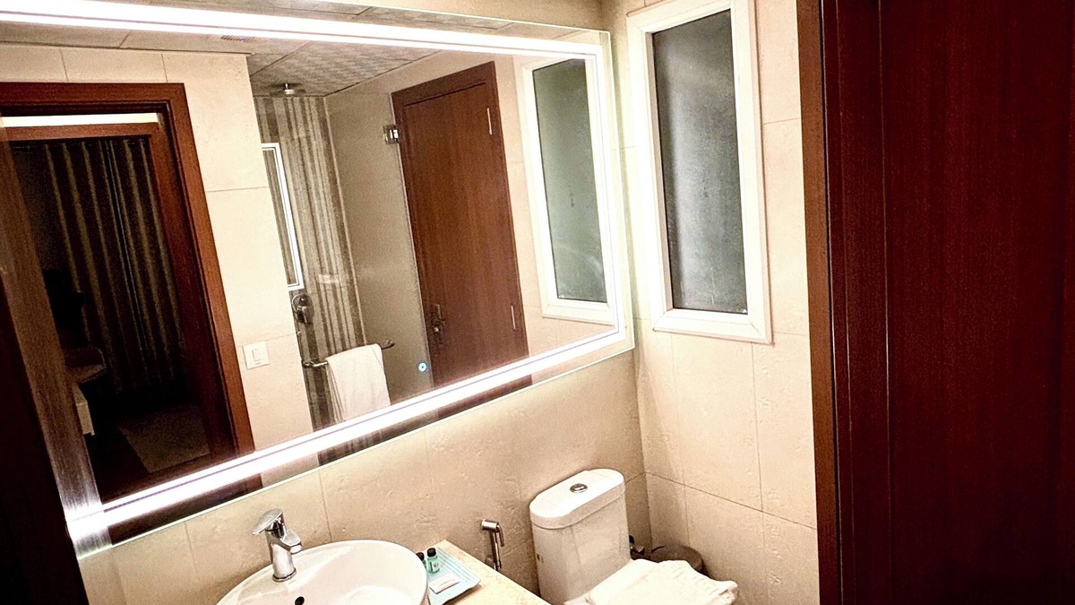 Gurugram Apartment | Belle Vue the cozy 1-bedroom flat is an ideal hideaway for solo travelers.