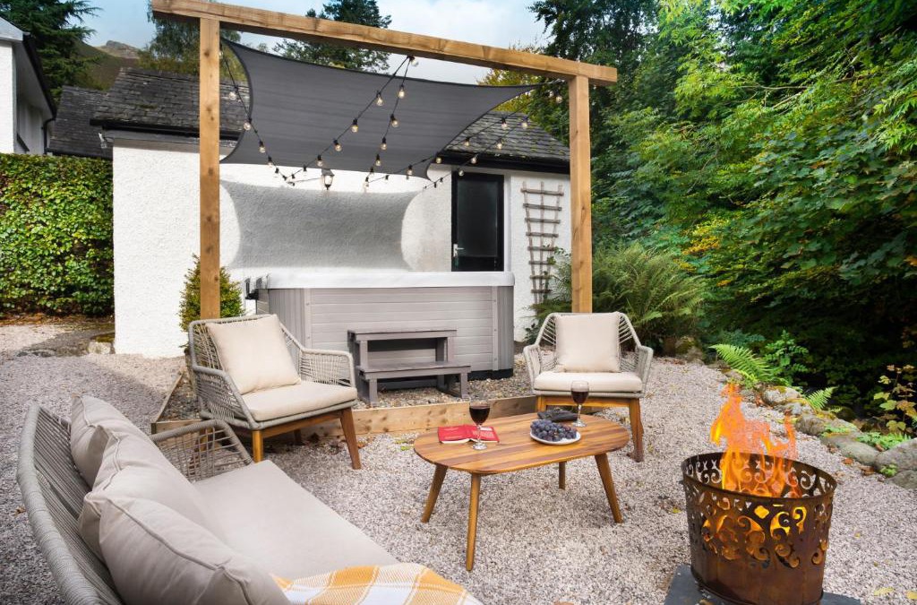 Grasmere House | Bellfoot Rural Retreat and Hot Tub