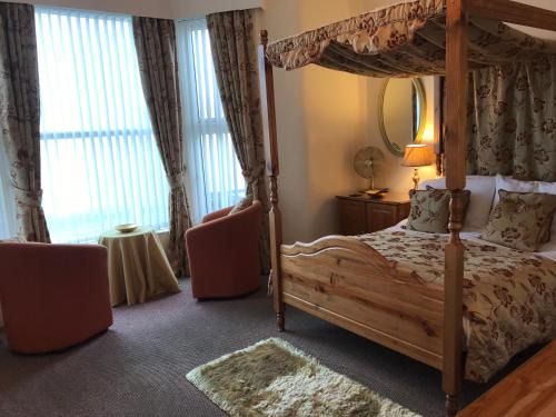 South Shore Hotel | Belmont Hotel