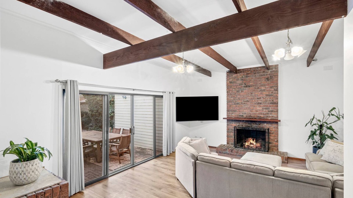 Belmont House | Belmont's Modern Delight Family Home