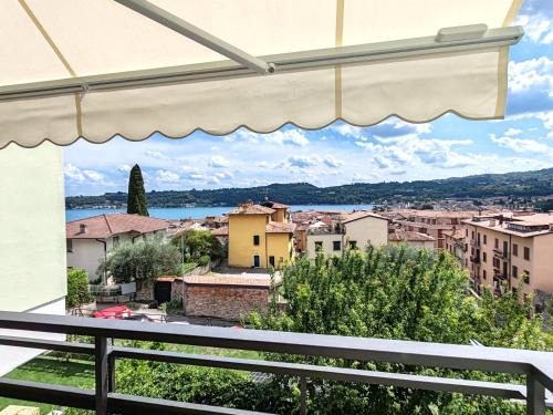 Salo Apartment | Belvedere Home - lake view