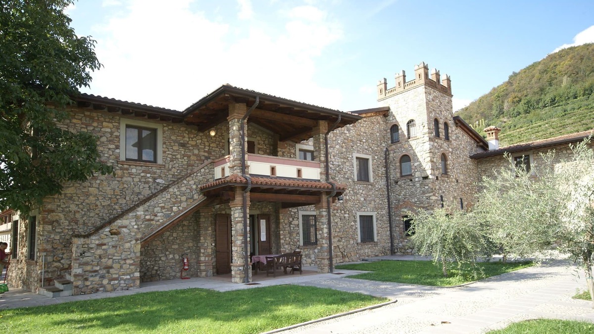 Monticelli Brusati Apartment | Belvilla by OYO Borgo Franciacorta 2