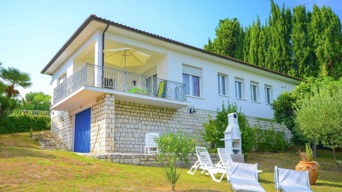 Villaggio Taunus House | Belvilla by OYO Fiore