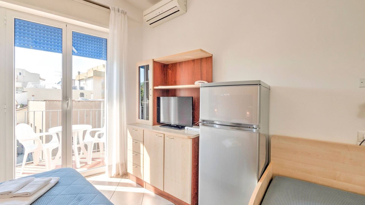 Rivabella Apartment | Belvilla by OYO Modern Apartment with Balcony