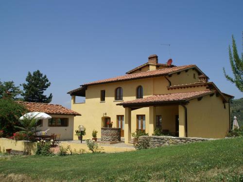 Castelfranco di Sopra Apartment | Belvilla by OYO Podere Pulicciano Cantina