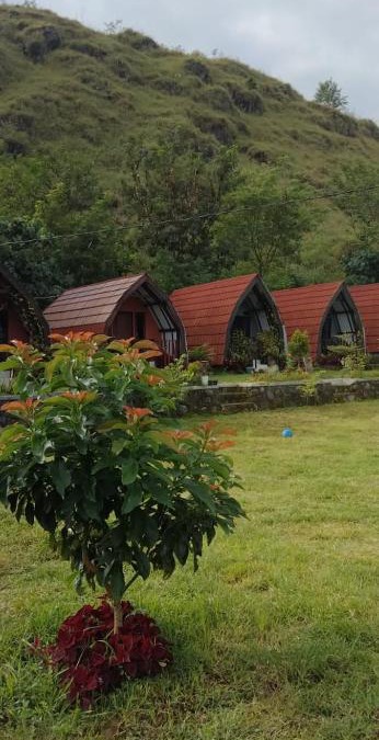 Kecamatan Sembalun House | Bengker Bungalow