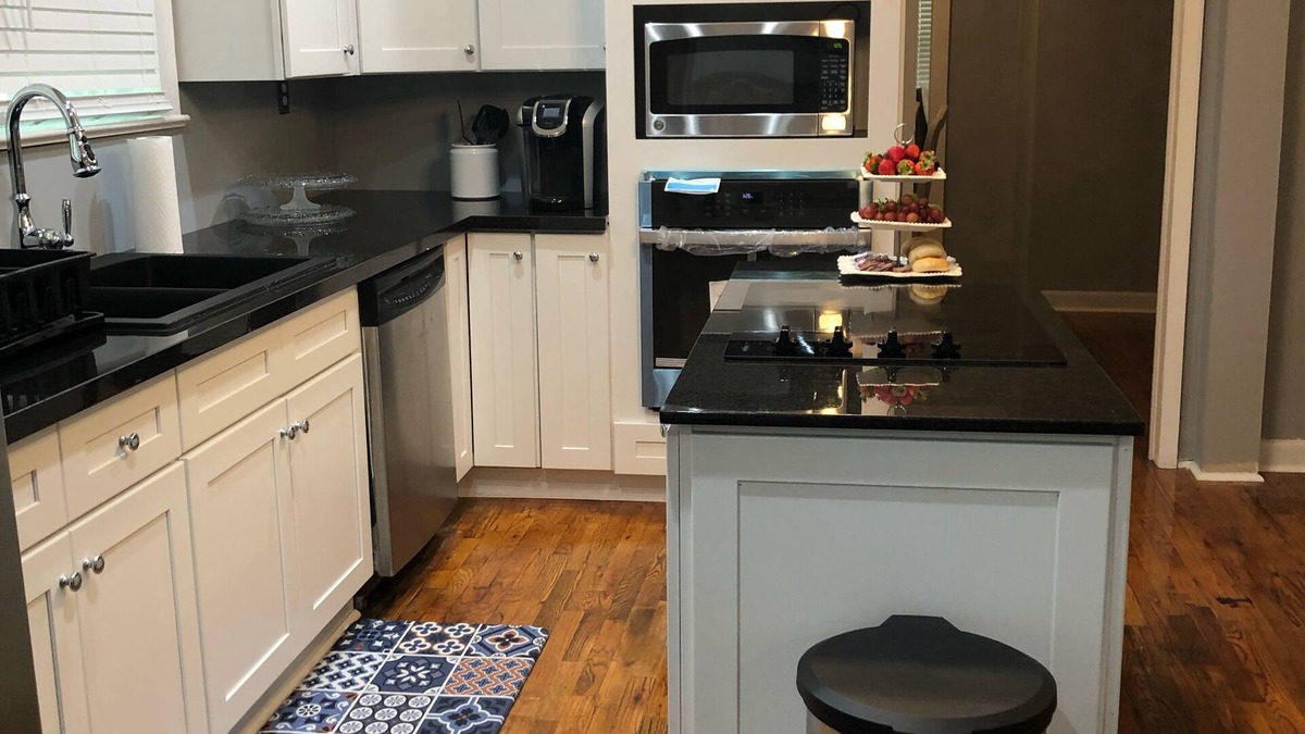 Marion House | Bennett Suites located in a historically small town rich in history.
