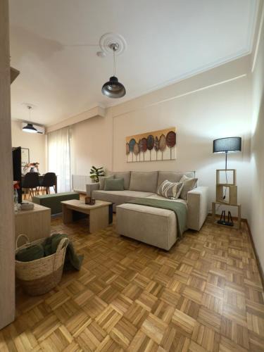 Serres Apartment | Benoikon House