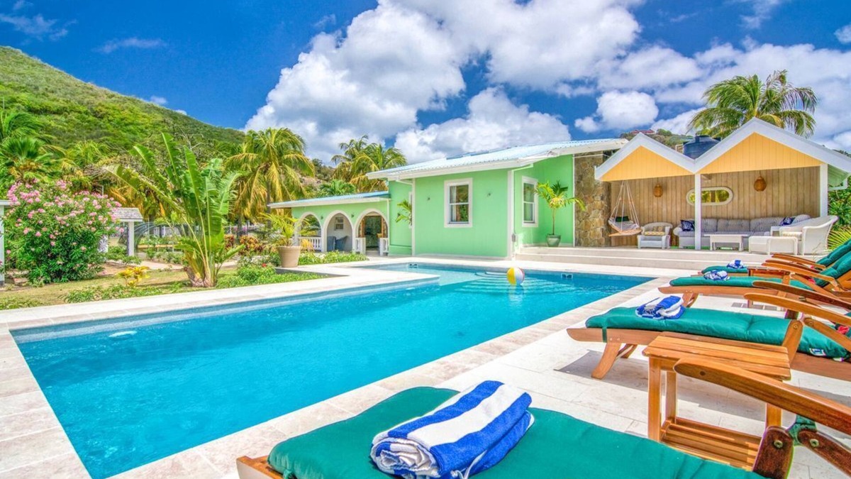 Friendship Resort | Bequia Beach Hotel - The Palm Villa