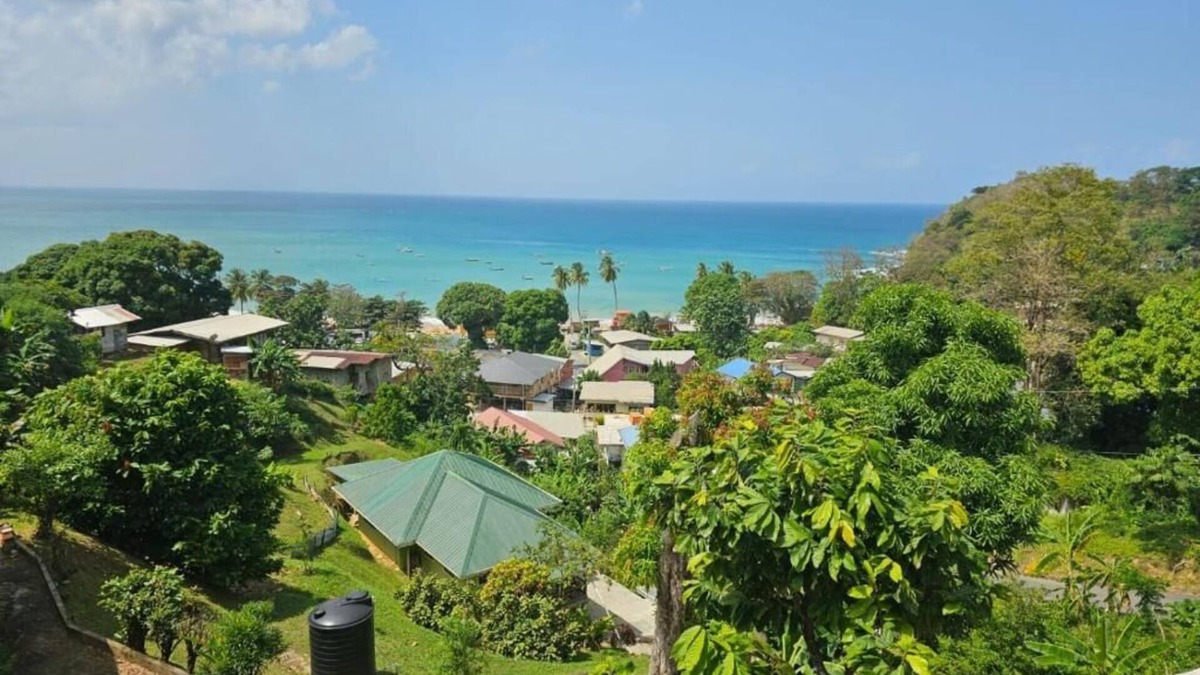 Castara Bed & Breakfast | Beres Vale Apartments - Double Roomn