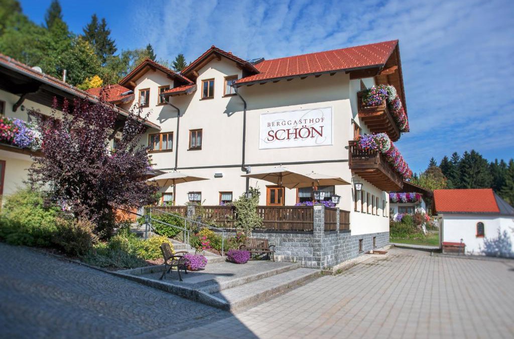 Patersdorf Hotel | Berggasthof Schön