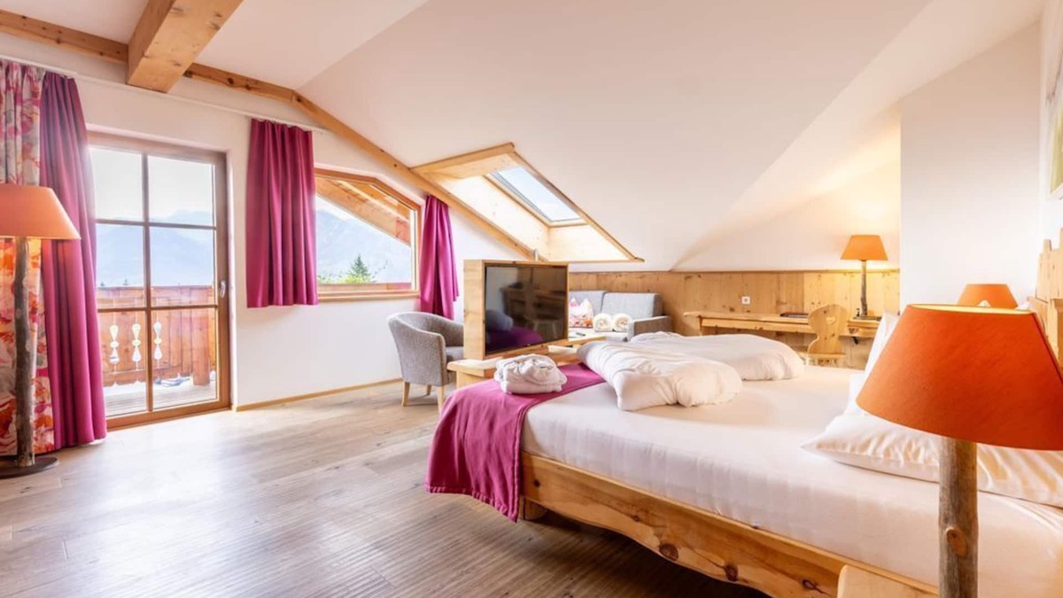 Haus House | "Bergheimat" suite, separate WC and bath/shower (4-6 n.) - Nature and wellness hotel