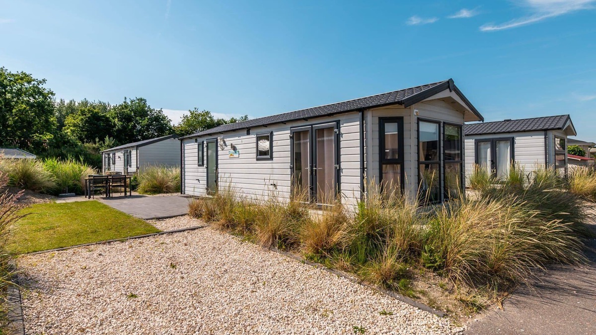 Municipality of Hellevoetsluis Ski Chalet | Berkel 4