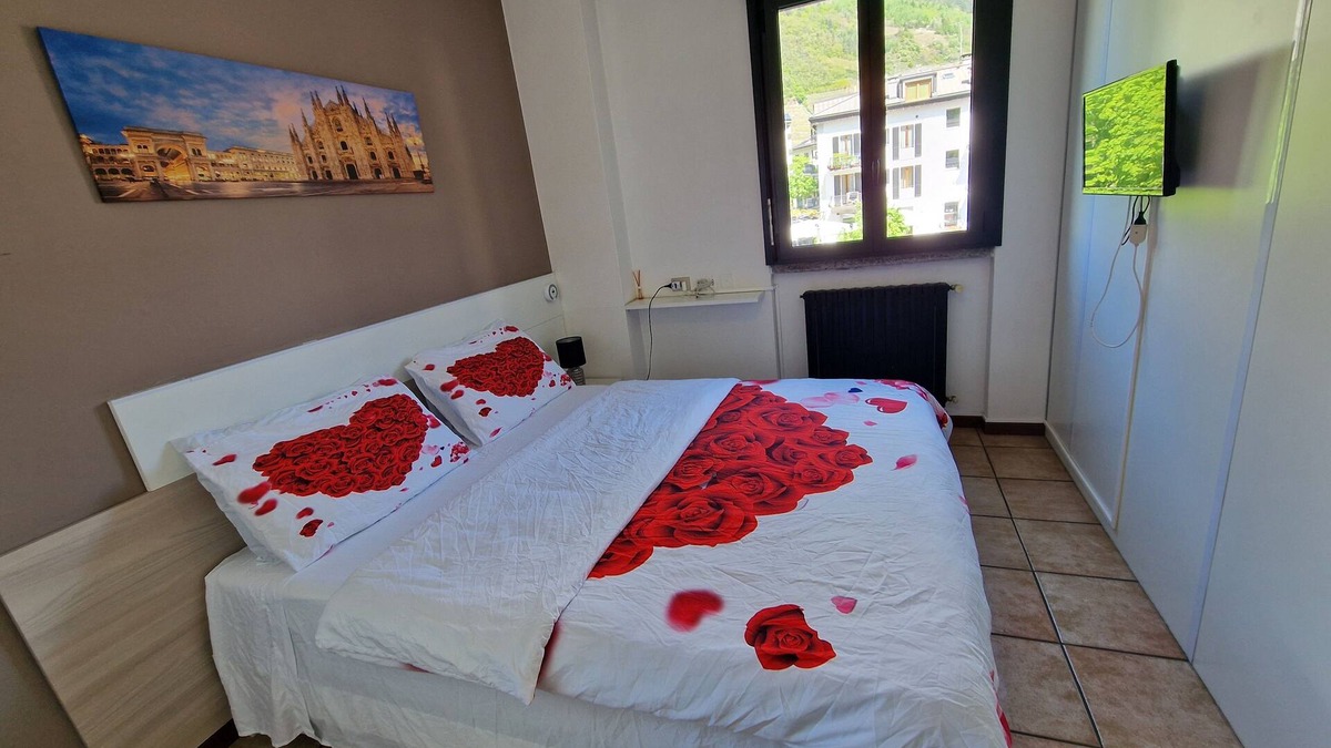 Tirano Apartment | BERNINA STATION CENTRE APARTMENT - TIRANO