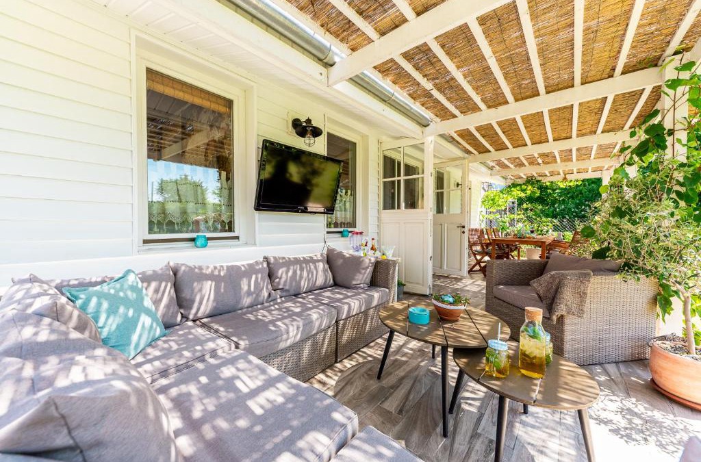 Balatonkeresztur House | Berrybay Holidayhome