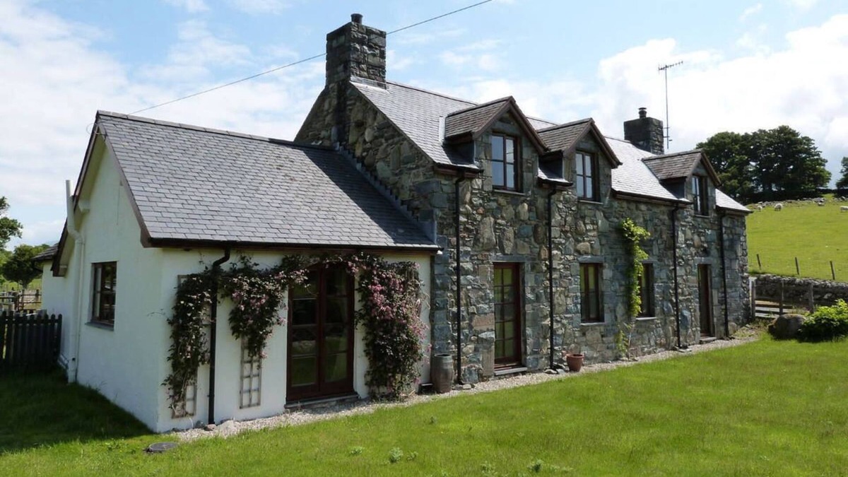 Llanelltyd House | Berthlwyd in the beautiful Dolgellau