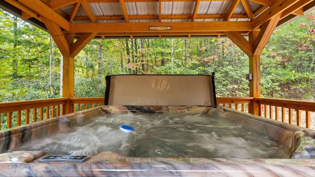 Cosby Cabin | Beside Still Water 2 - 2 Bedrooms, 2 Baths, Sleeps 6 Home by RedAwning