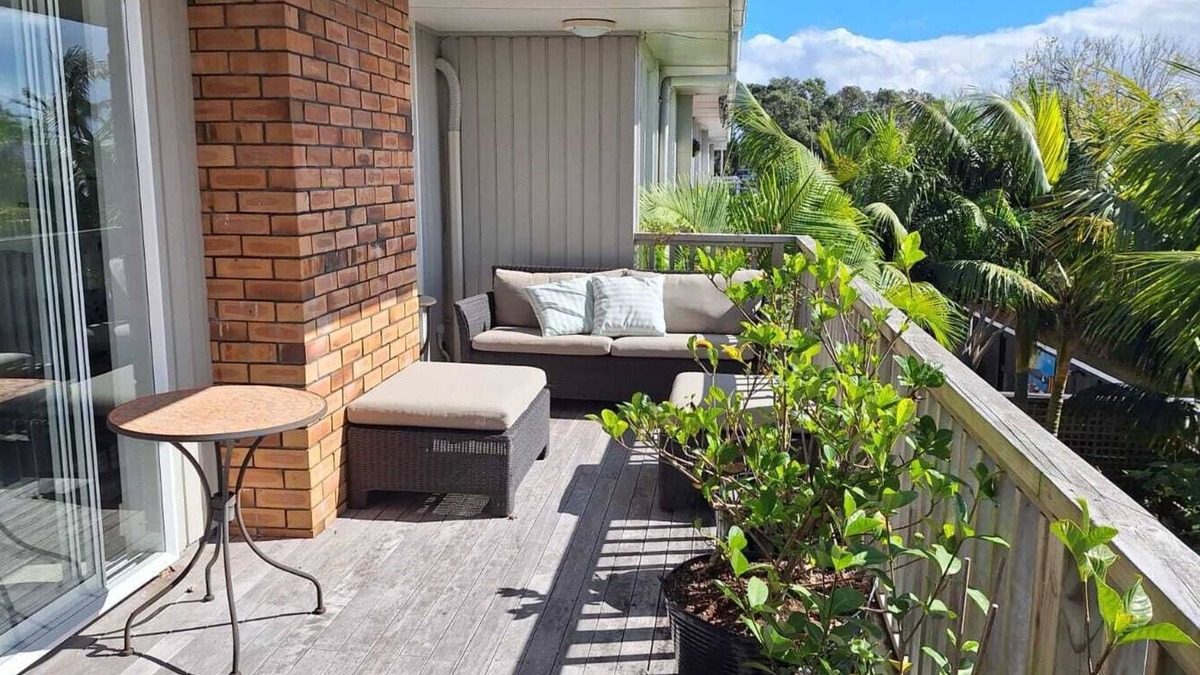 Castor Bay House | Bespoke Stays - Stylish Family Home