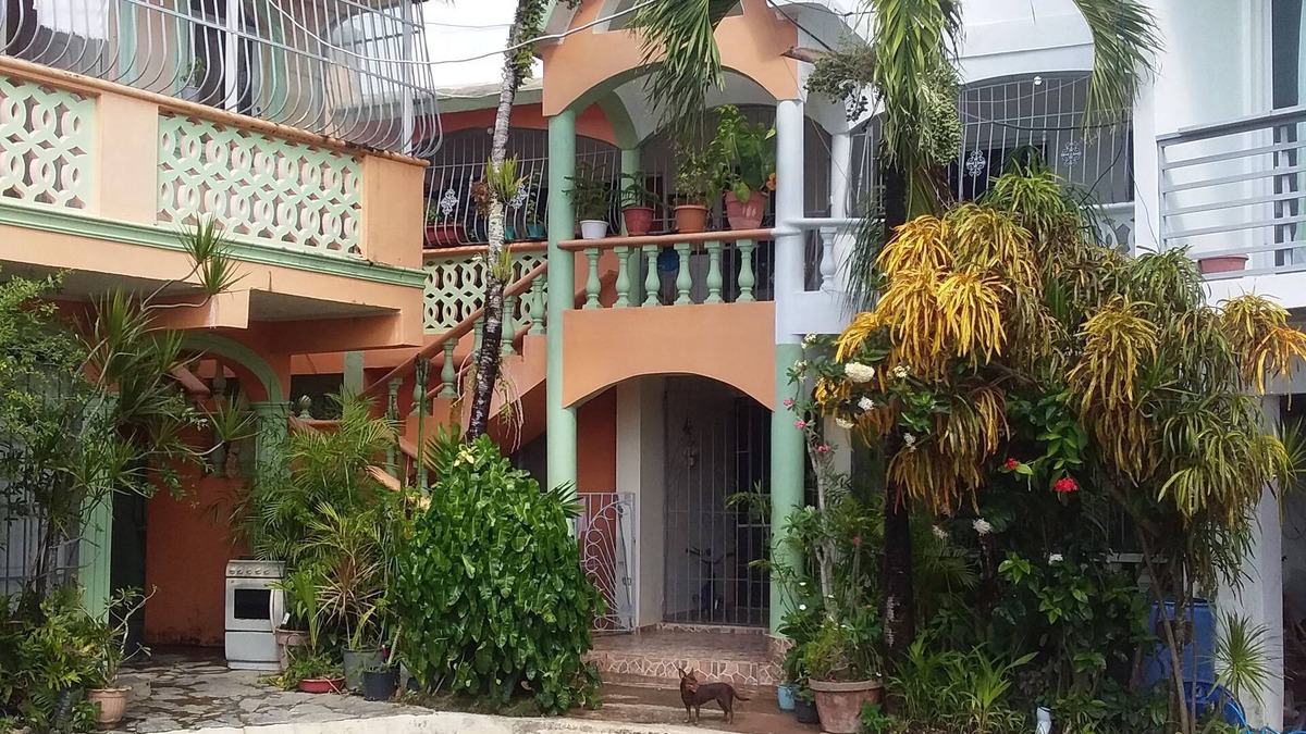 Barrio La Fortaleza Vieja House | Best bed and breakfast in Samana Breakfast Included