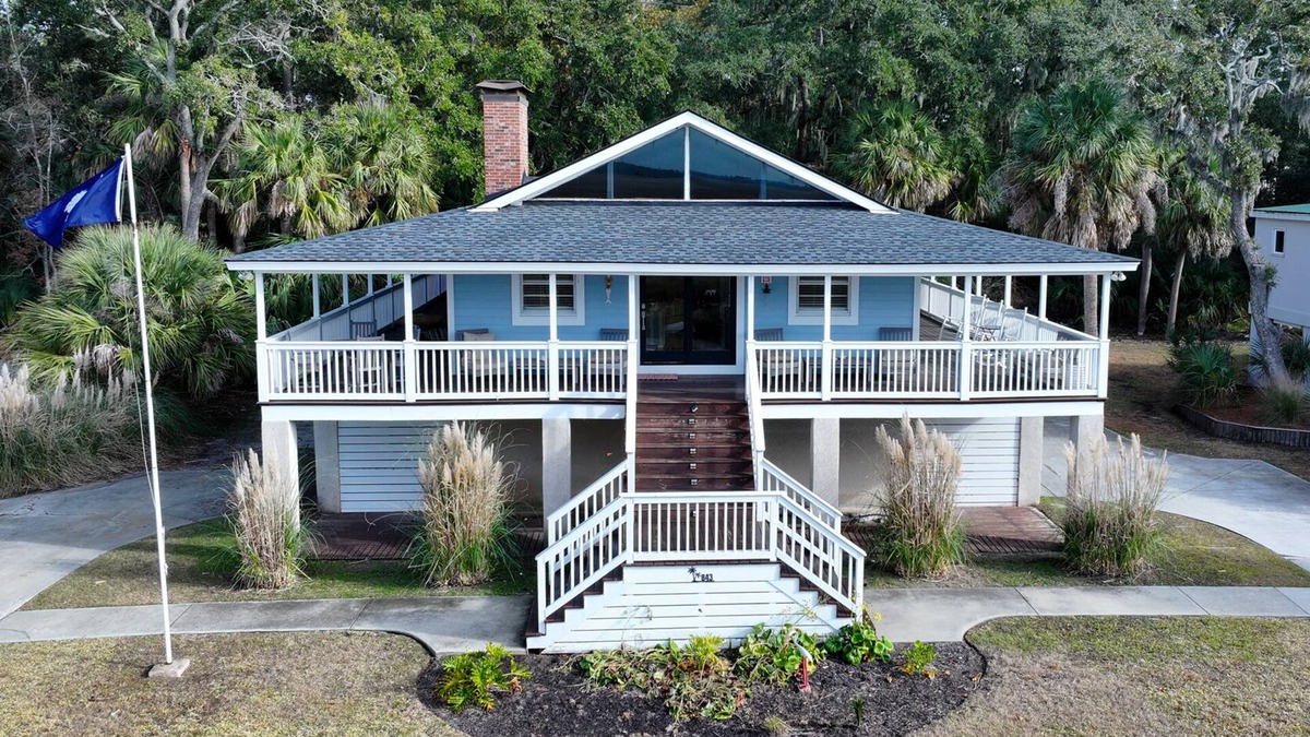 Bonito Boathouses House | Best Frippin Sunset