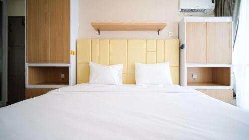 Surabaya Apartment | Best Location and Strategic 2BR at Praxis Apartment By Travelio