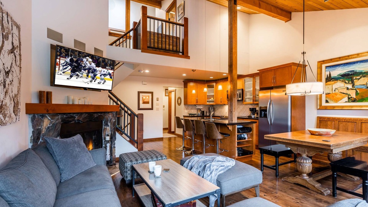 Whistler Village House | Best Location Available In Whistler Village Luxury 4 Bedroom Townhome