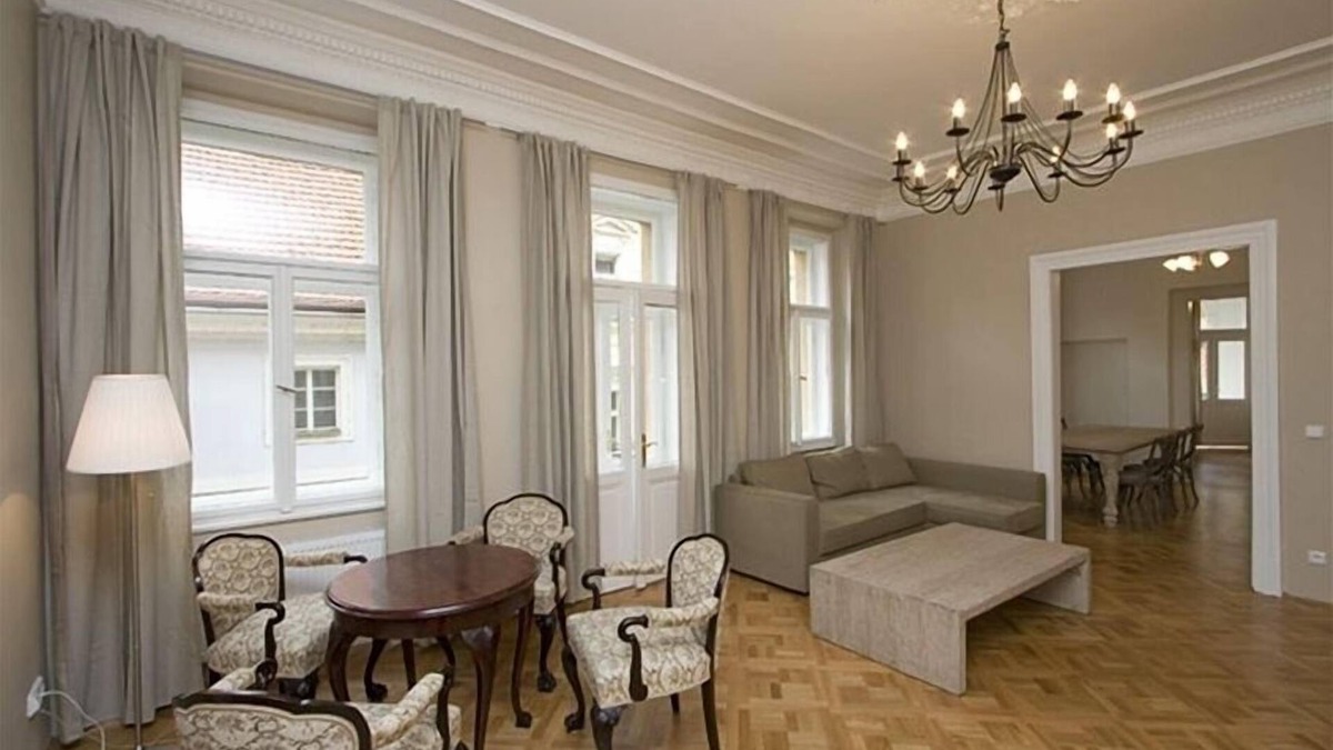 Stare Mesto Apartment | Best Location, Historic Center, Super-Classy large 3-BR Apartment