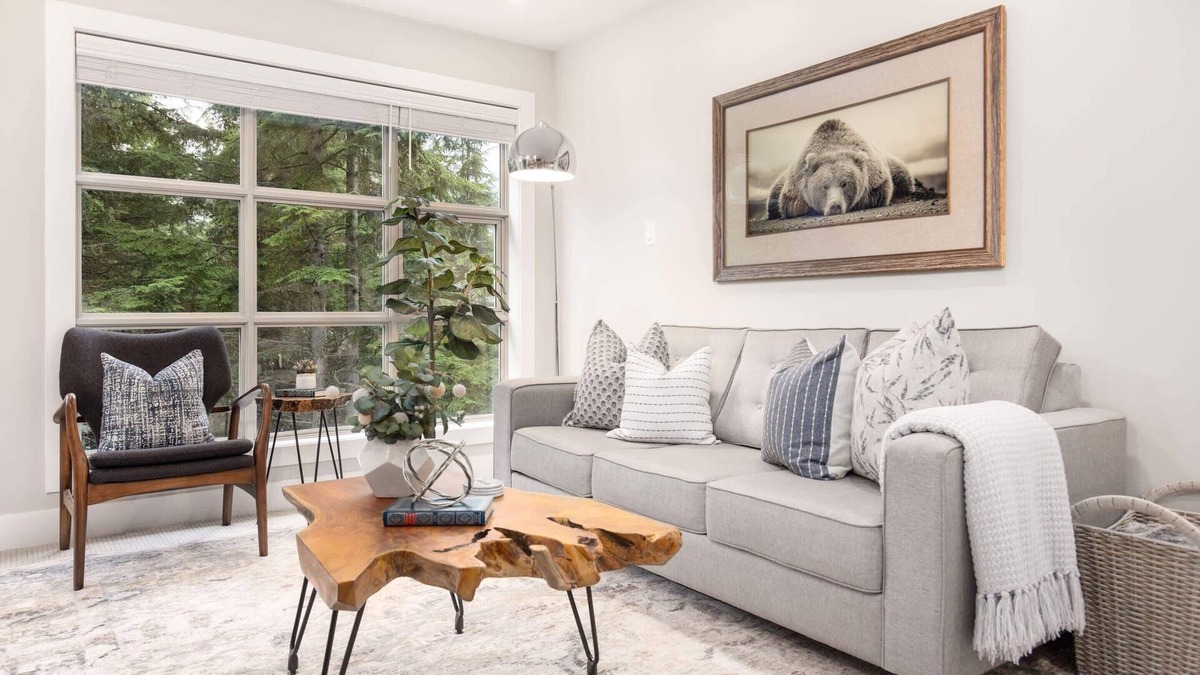 Upper Village Condo | Best-Ski-In-Out 4 Couples | 3 HotTubs | Suite Life Original | The Aspens