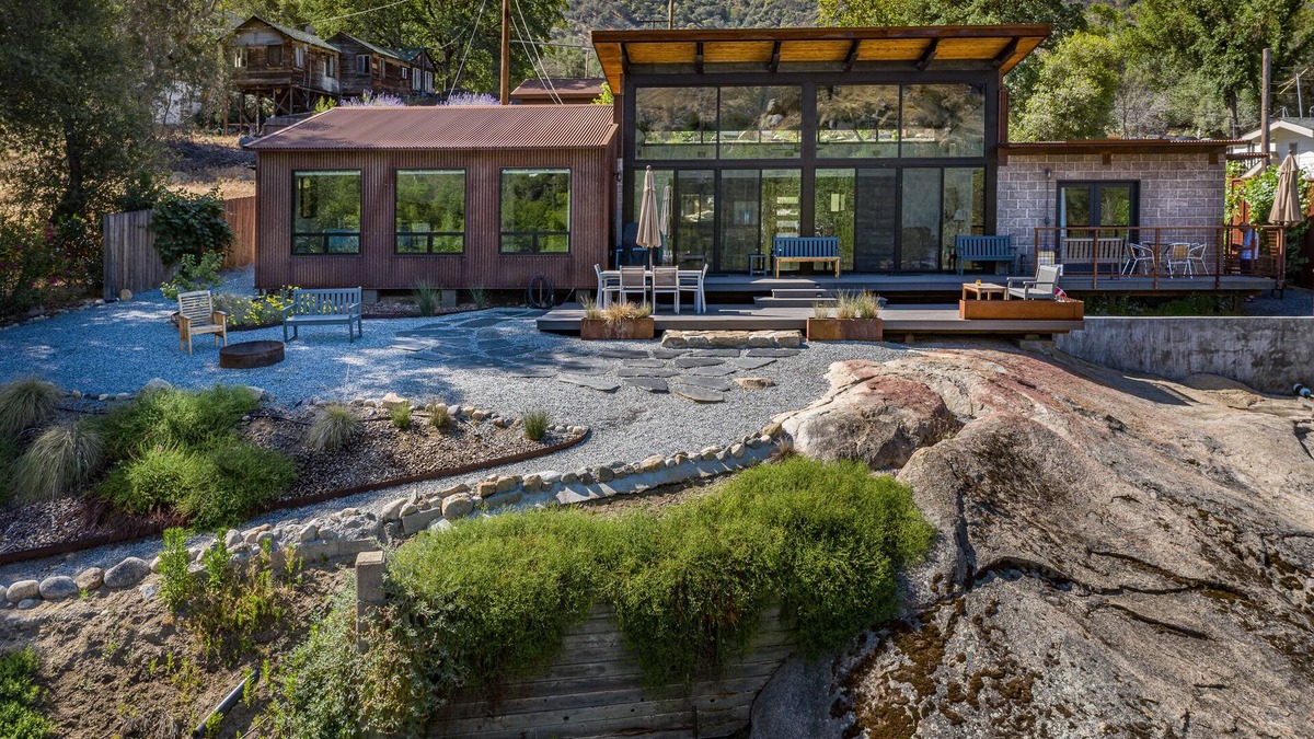 Three Rivers House | Best Swimming Hole in Town - Five Bedrooms - All King Beds!