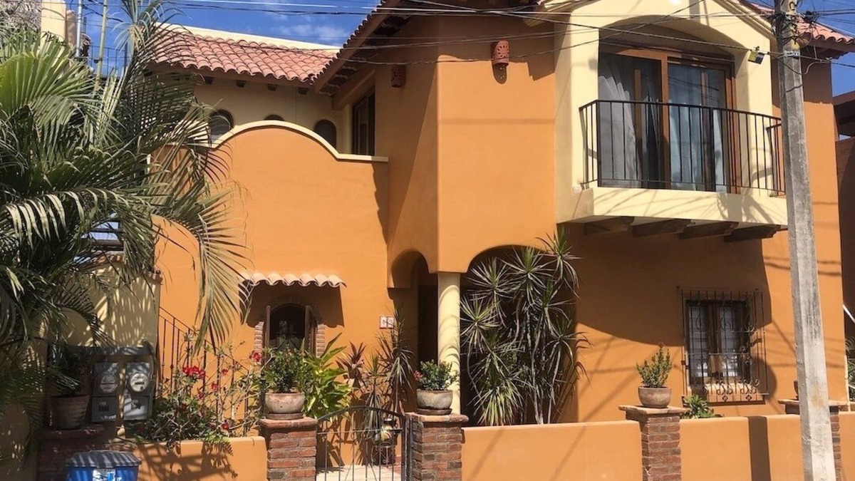 San Francisco House | Best Value in San Pancho & near the beach! Peaceful Casa Flores