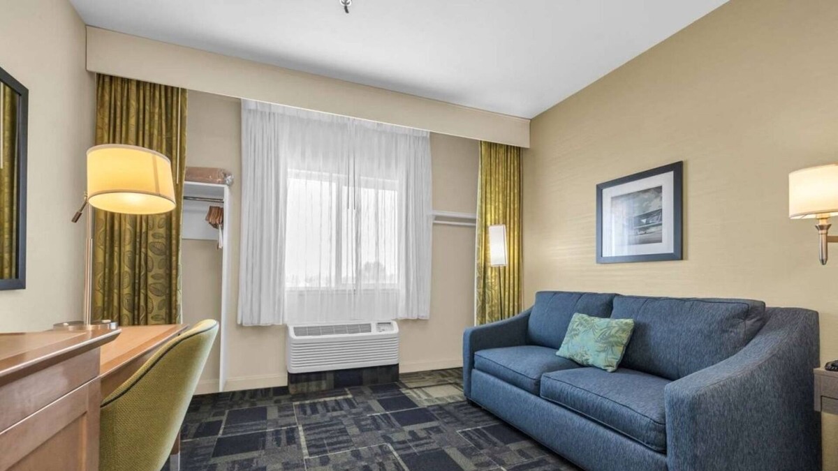Vacaville House | Best Value, Quality Stay! Outdoor Pool, Pets Allowed, Near Southwood Park!